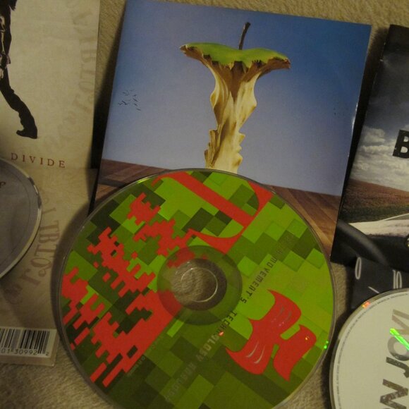 Must Bundle - Sum 41 CD Bundle - Picture 8 of 10